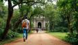 Exploring Govindu Hela (Westminster Abbey)