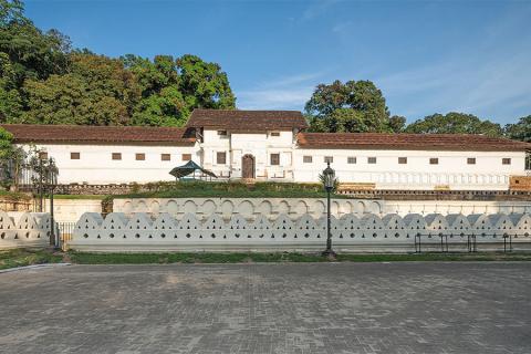 Exploring Kandy’s Royal Palace