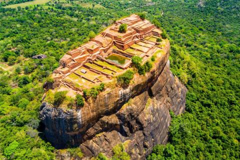 Discover the Enchanting Island of Sri Lanka: A Paradise of Diversity and History